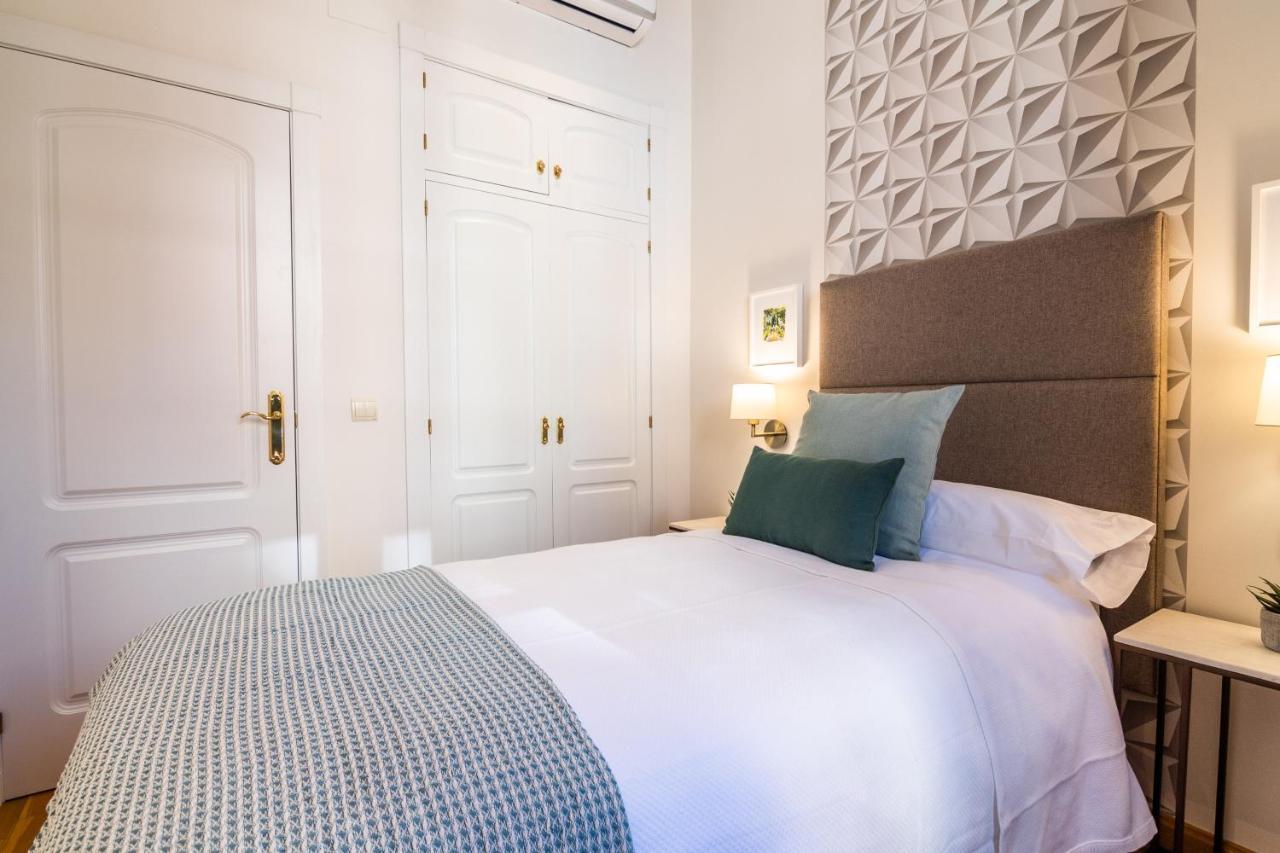 Tuguest Isabel La Catolica Apartment Гранада Экстерьер фото